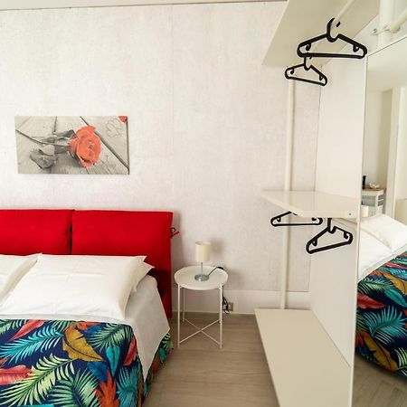 Nni Mia Hotel Modica Bagian luar foto