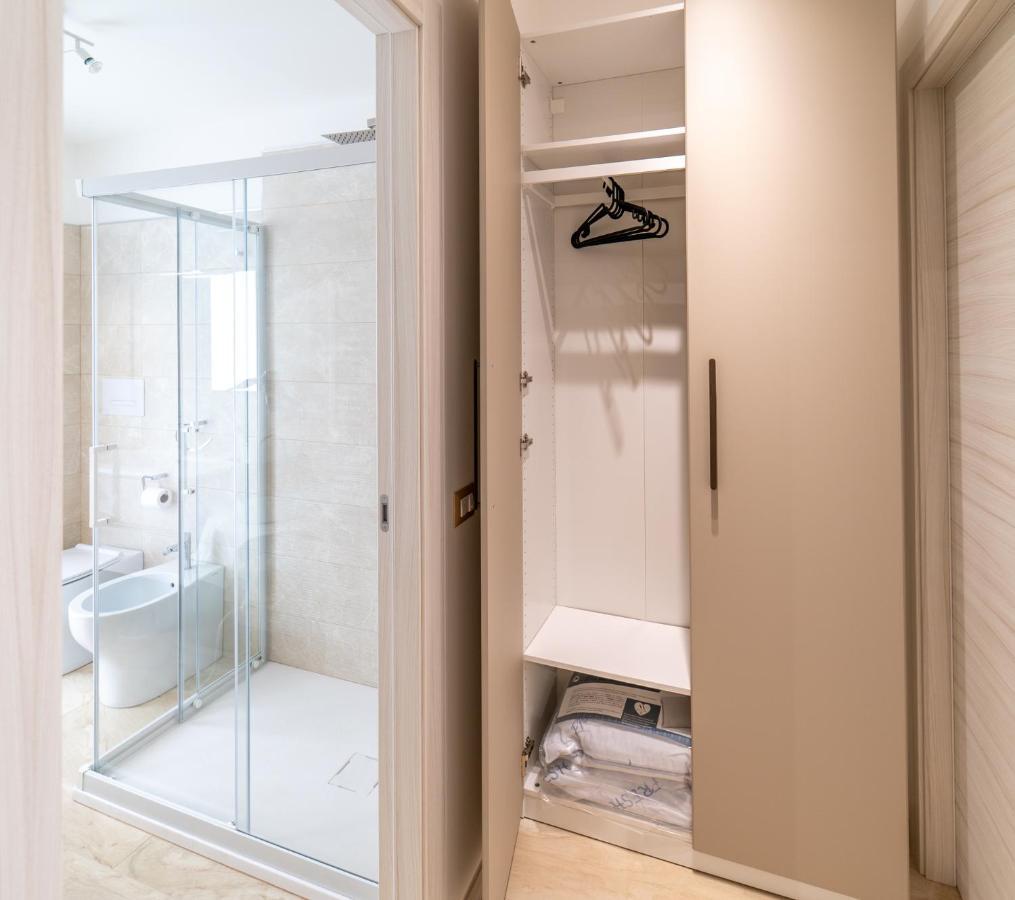 Nni Mia Hotel Modica Bagian luar foto