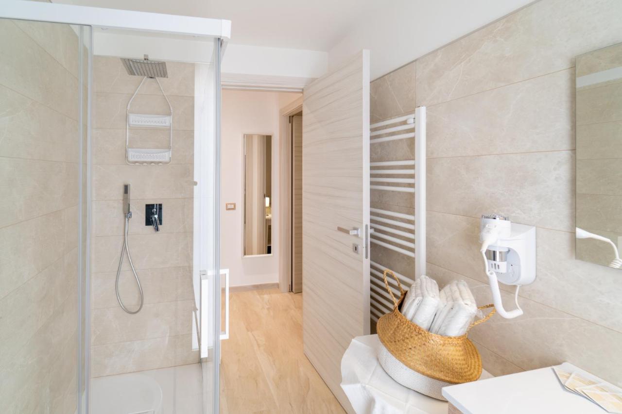 Nni Mia Hotel Modica Bagian luar foto