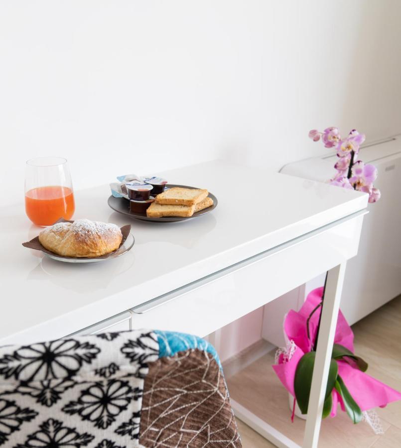 Nni Mia Hotel Modica Bagian luar foto