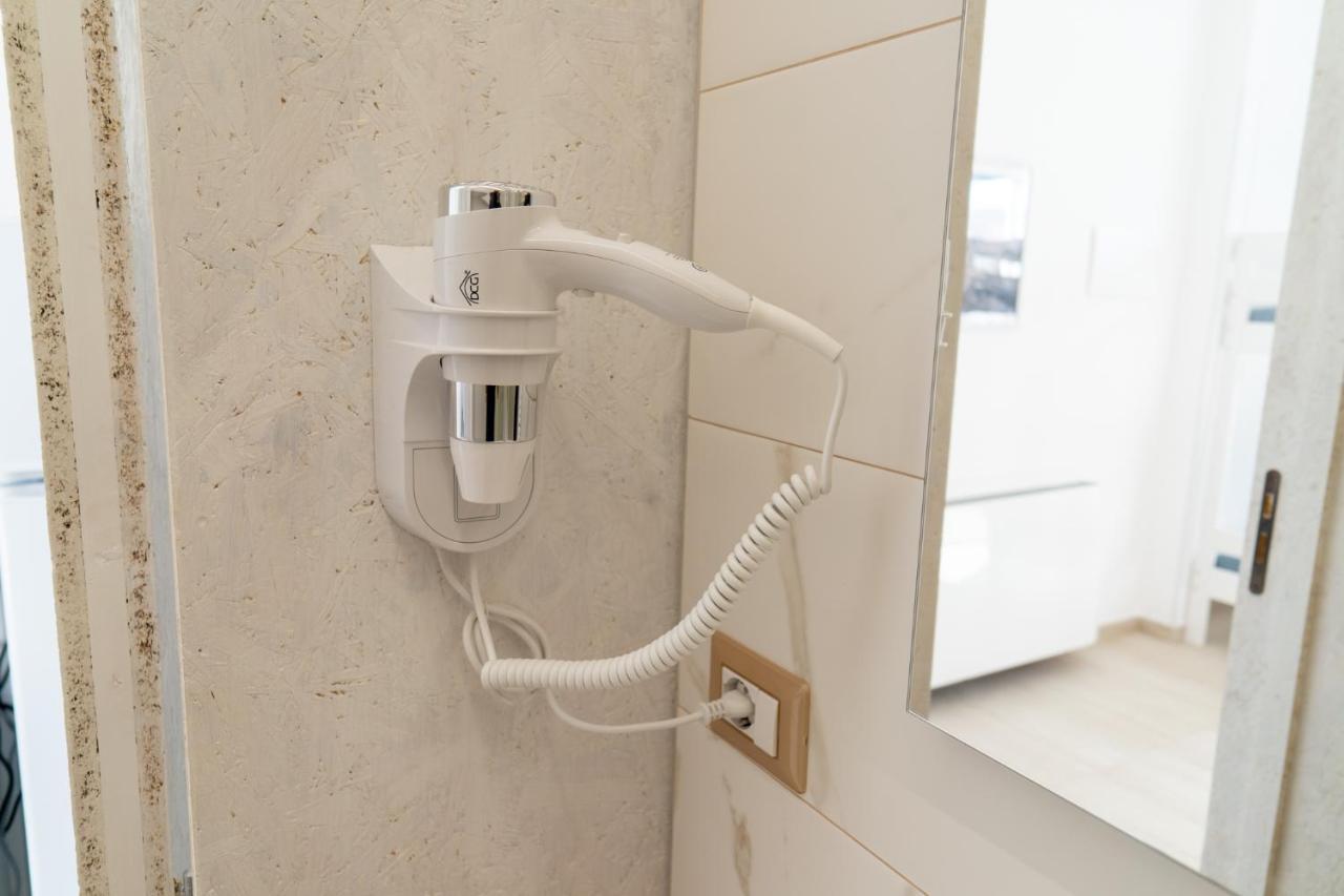 Nni Mia Hotel Modica Bagian luar foto